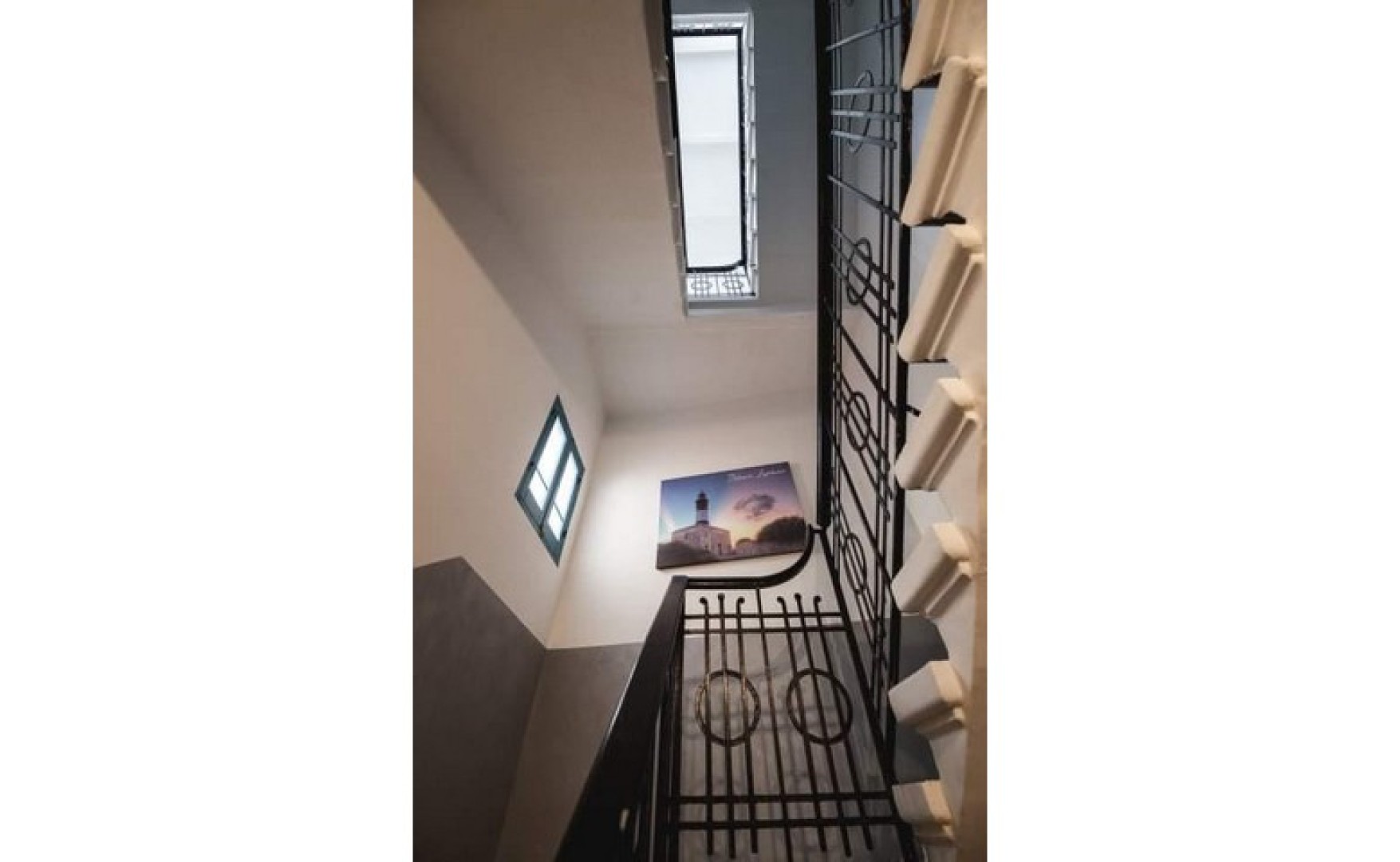 Estate agents Malta: Hostel for rent in St Julian's