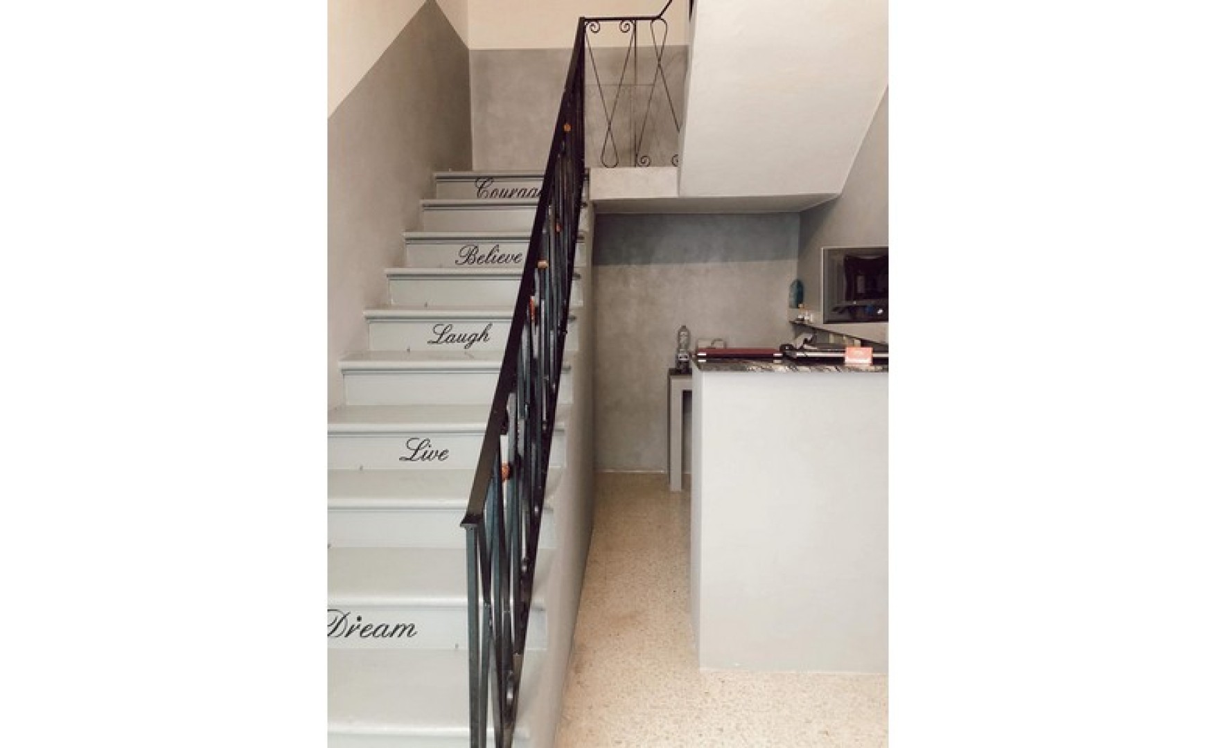 Estate agents Malta: Hostel for rent in St Julian's