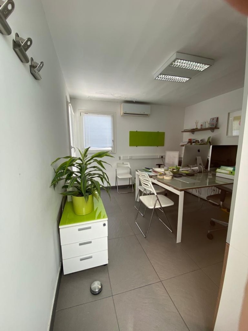 Malta real estate: Townhouse For Rent - Commercial / Residential Naxxar
