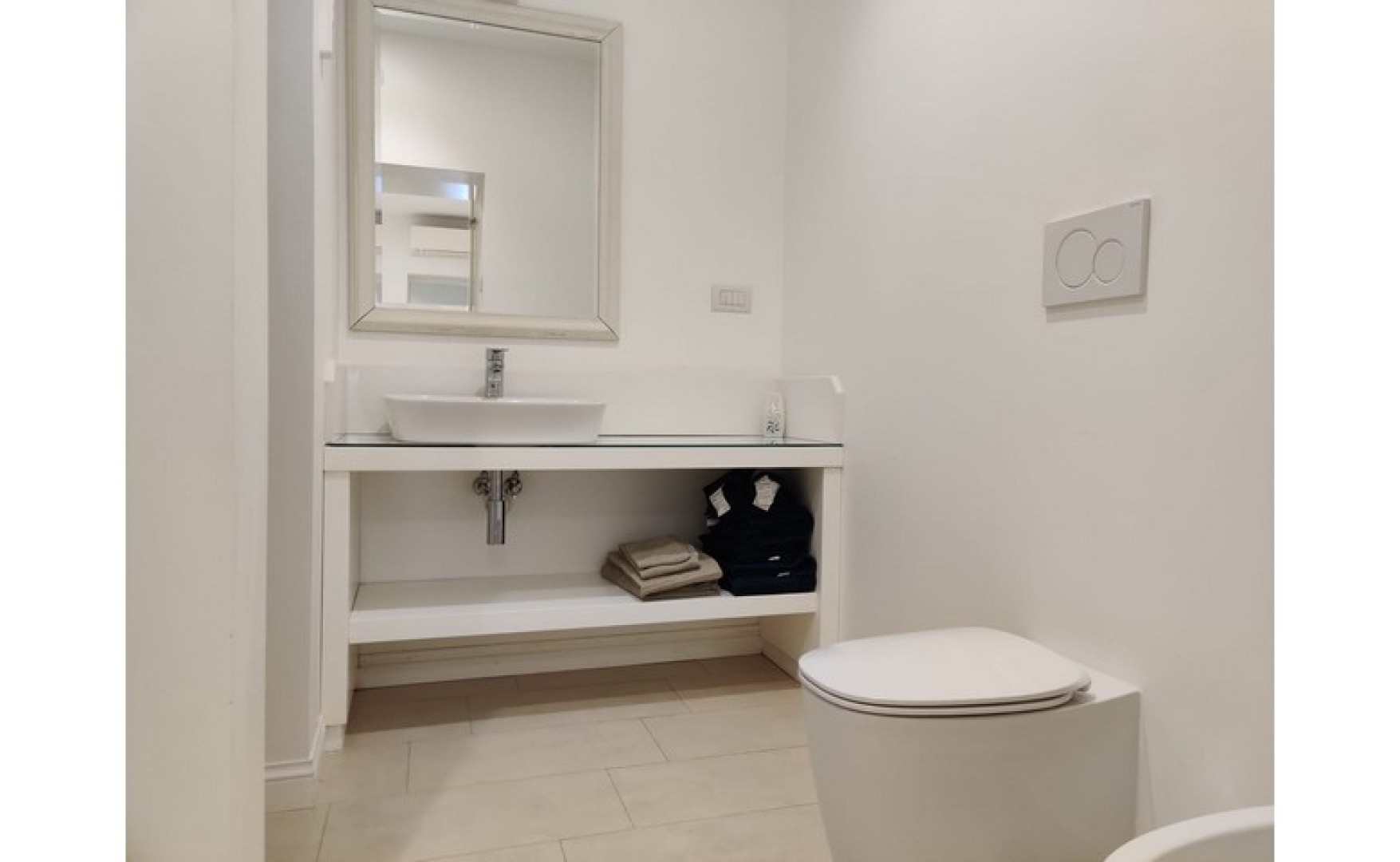 Real estate Malta: Apartment / office for rent in Balluta