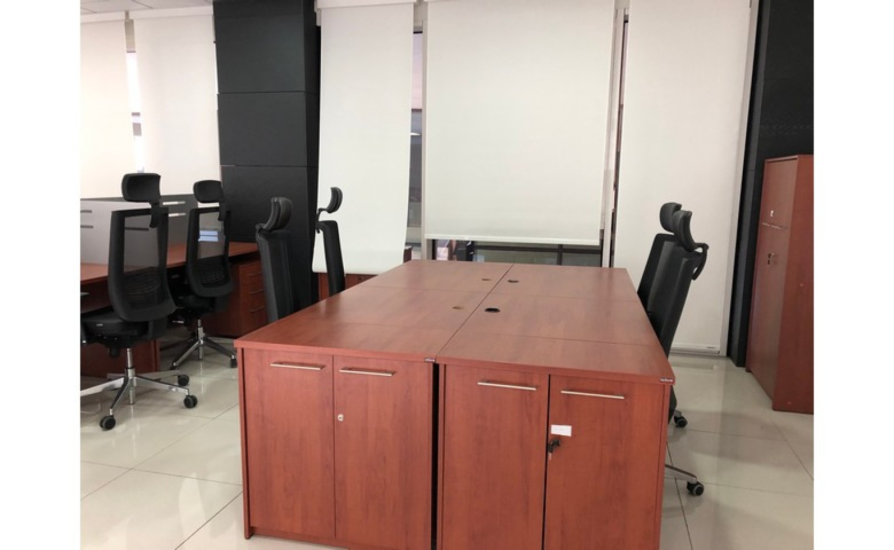 725 sqm Office space for rent in Paceville
