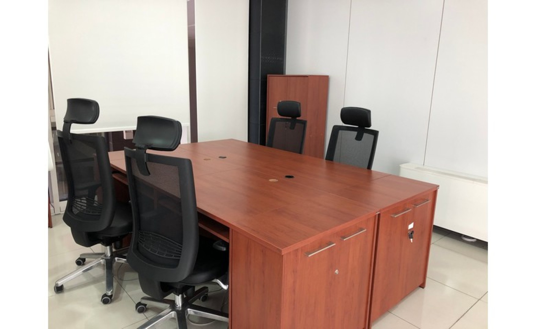 725 sqm Office space for rent in Paceville
