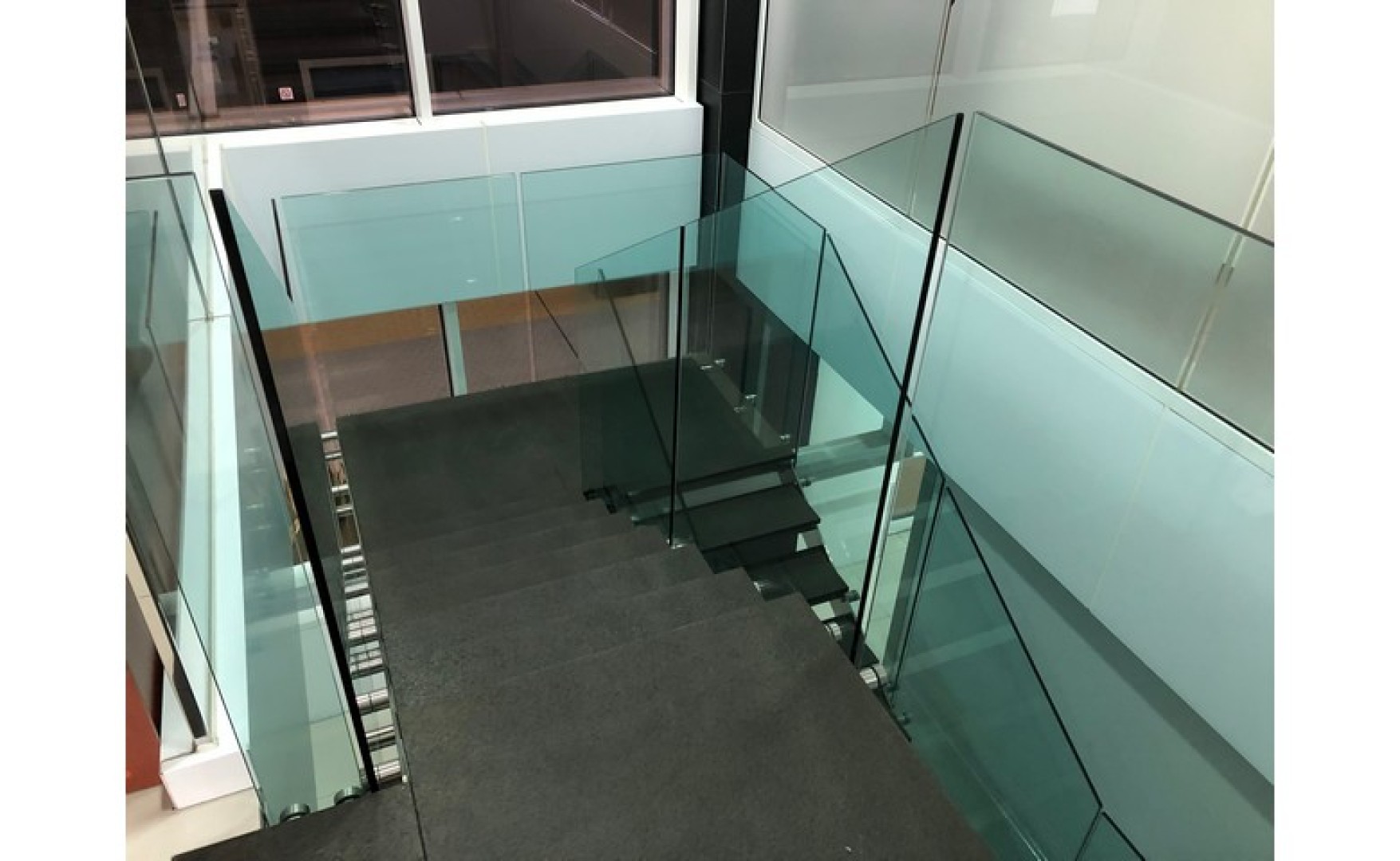 725 sqm Office space for rent in Paceville