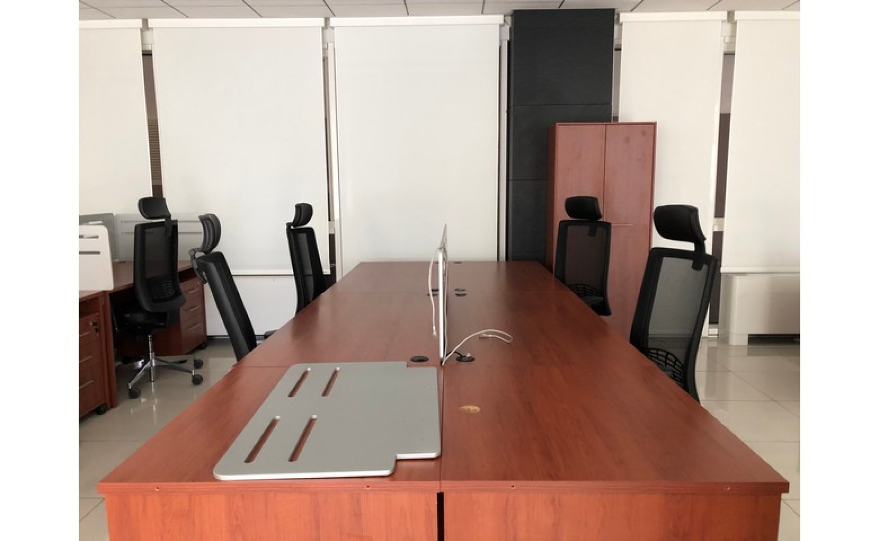 725 sqm Office space for rent in Paceville