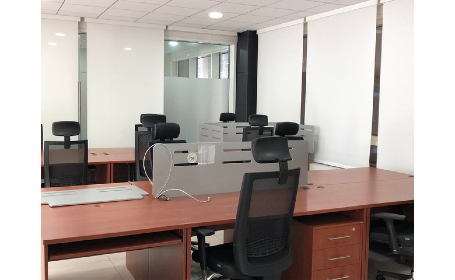 725 sqm Office space for rent in Paceville