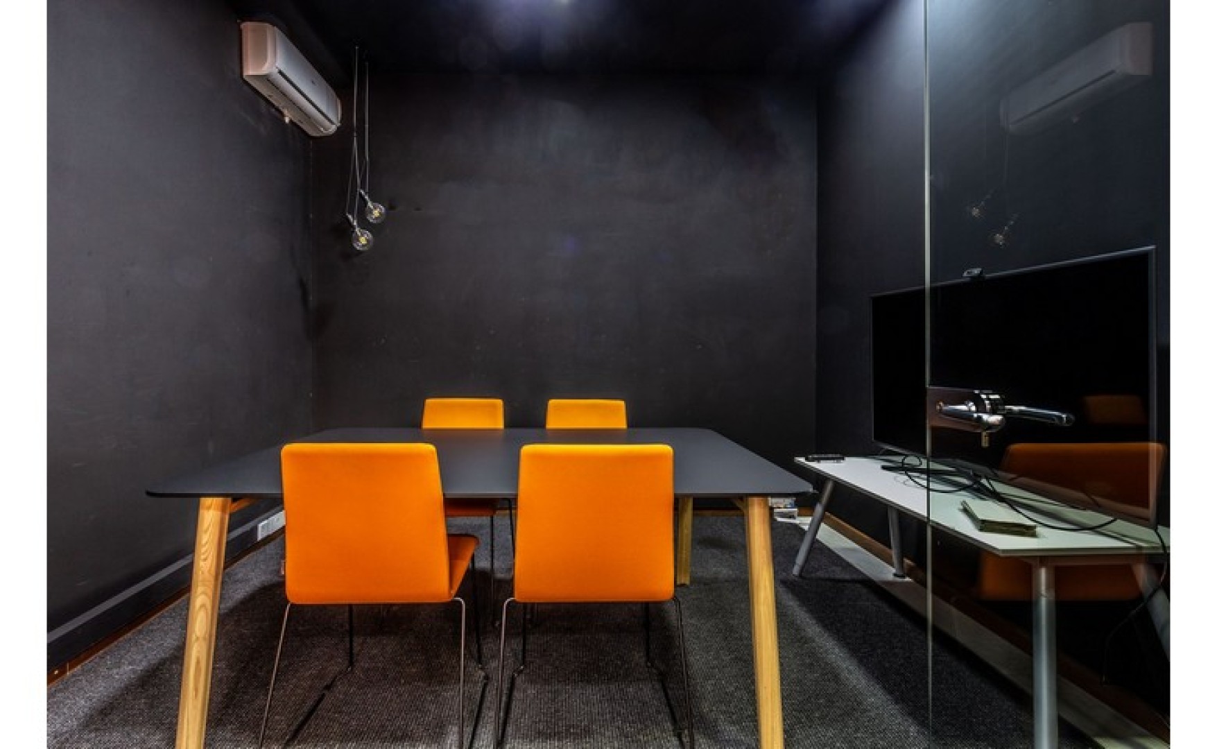 480 sqm Ground Floor shop for rent