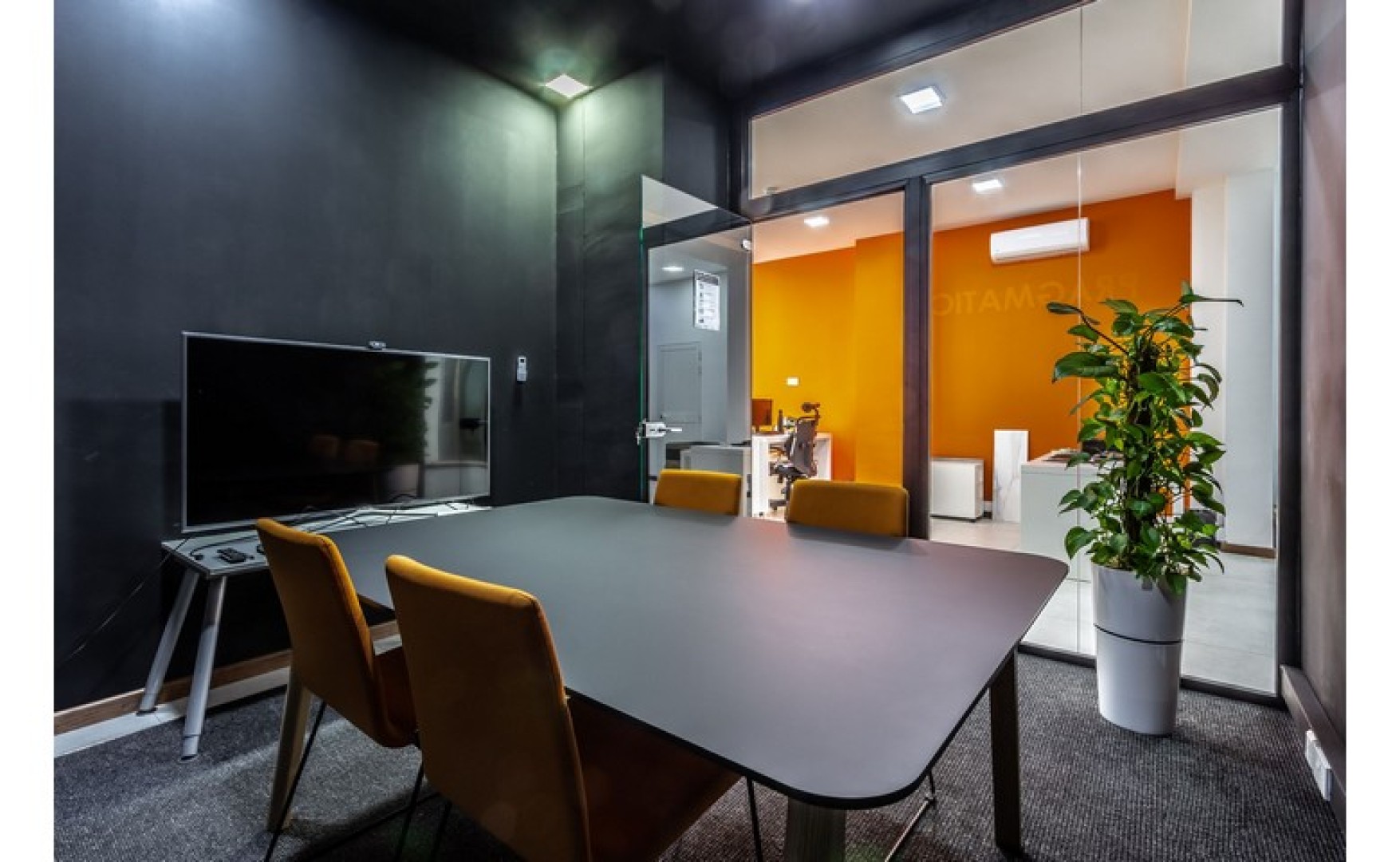 480 sqm Ground Floor shop for rent