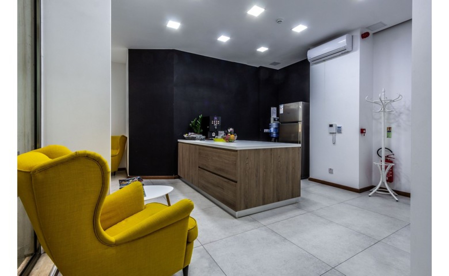 480 sqm Ground Floor shop for rent