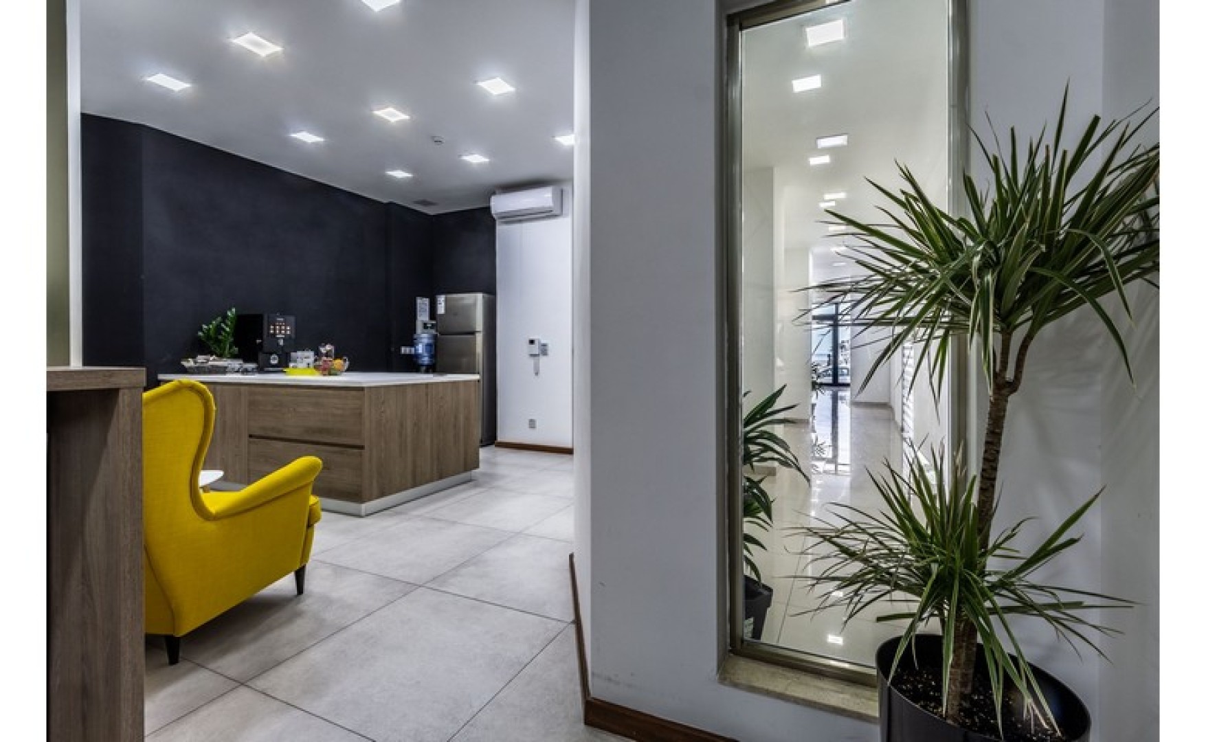 480 sqm Ground Floor shop for rent