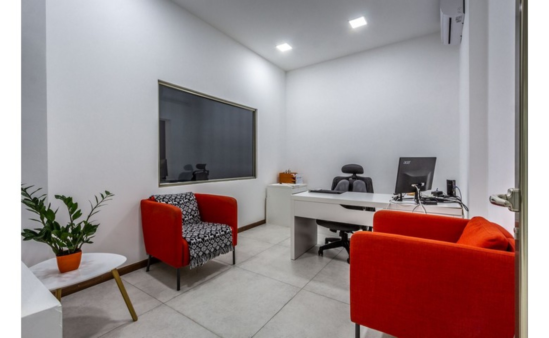480 sqm Ground Floor shop for rent