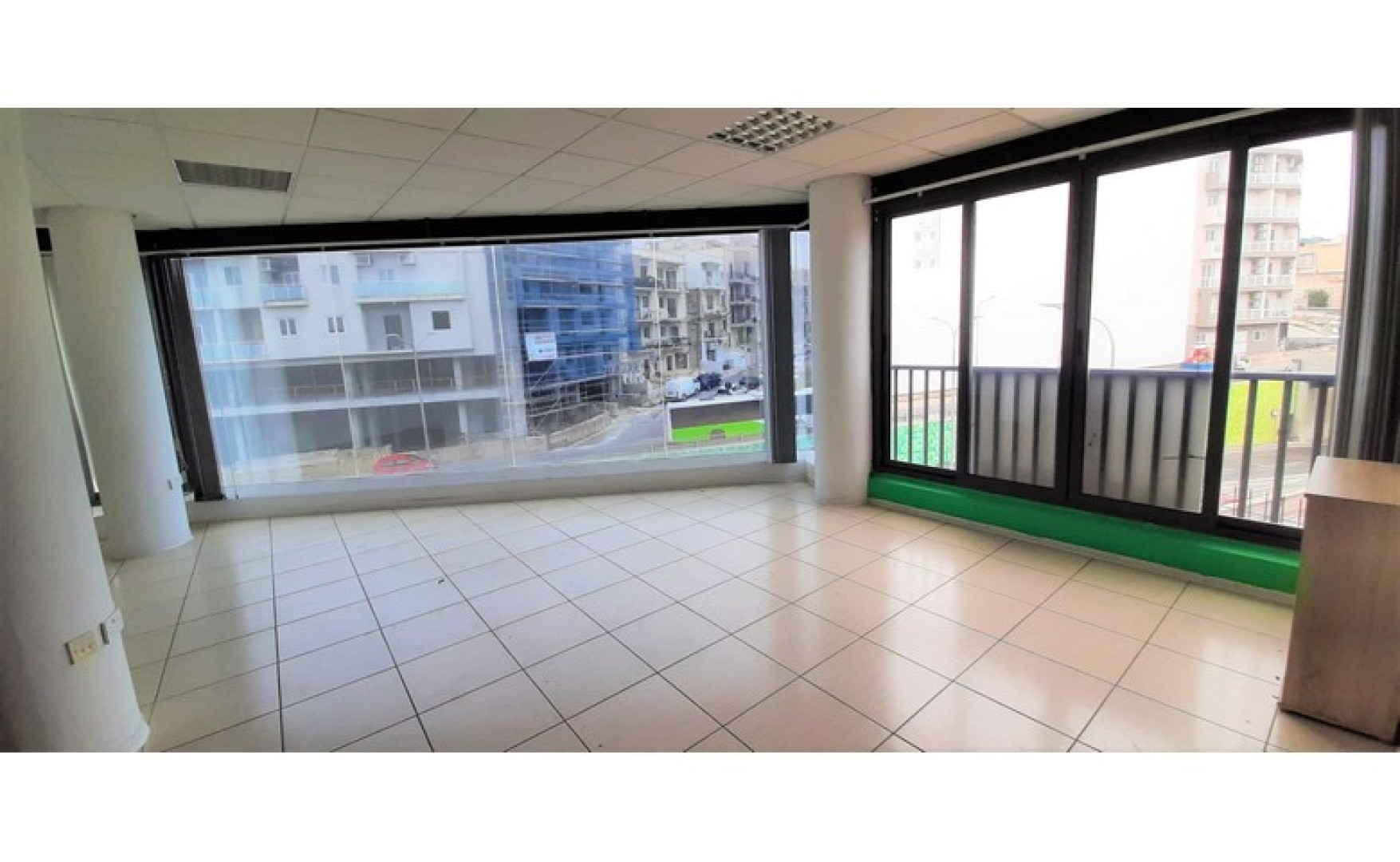 Office to let Malta: Msida 180sqm commercial premises for rent