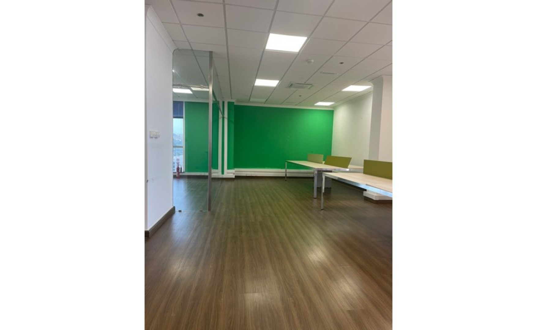 215 sqm office space for rent in Portomaso