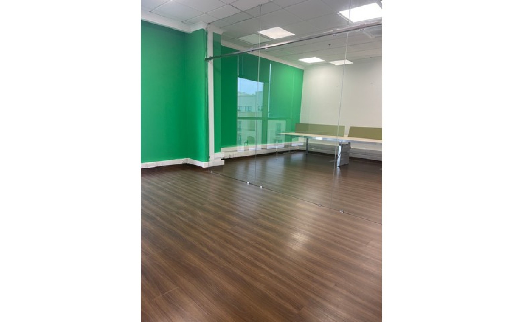 215 sqm office space for rent in Portomaso