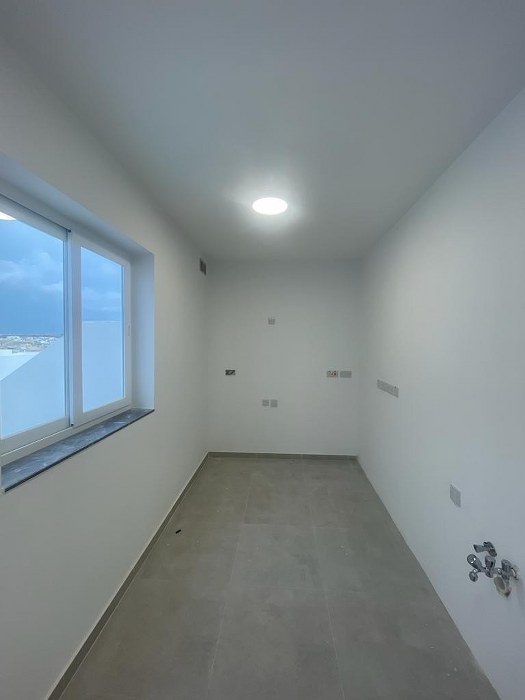 Hamrun Fully Equipped 7-Bedroom Block for rent