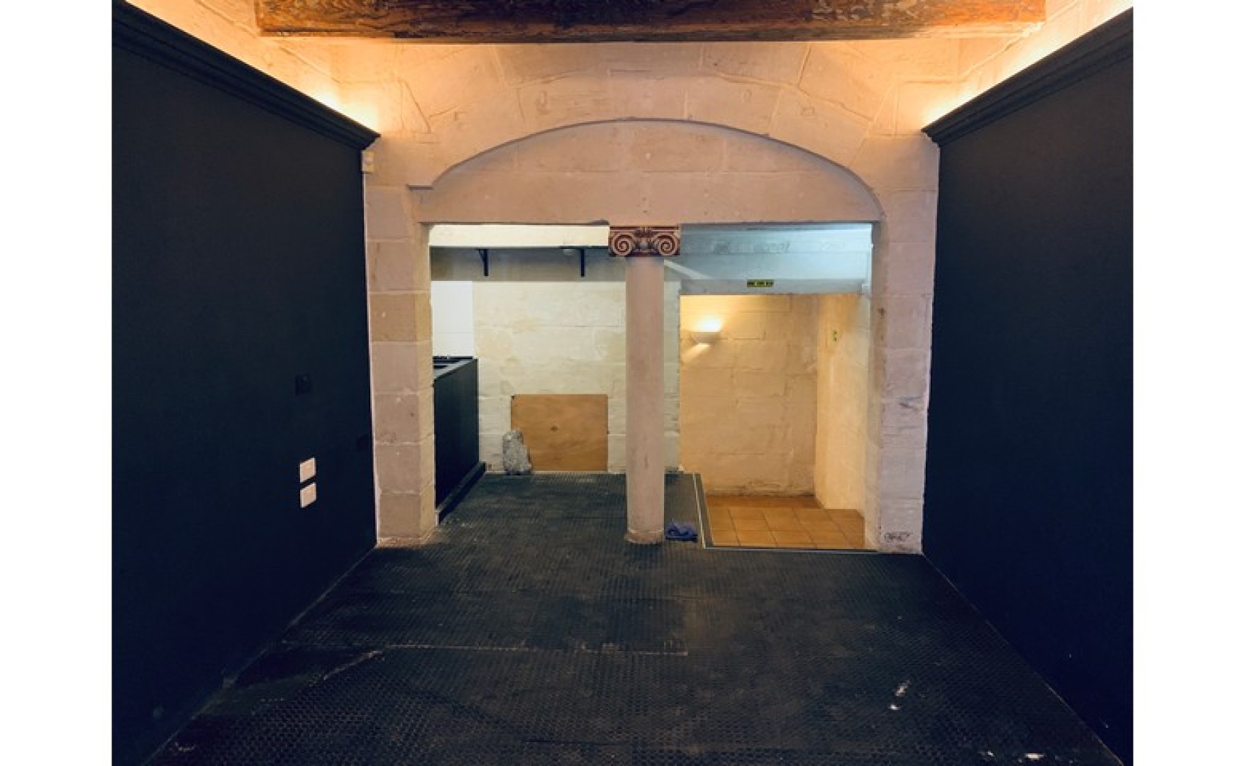 Estate agents Malta: Valletta Wine Bar