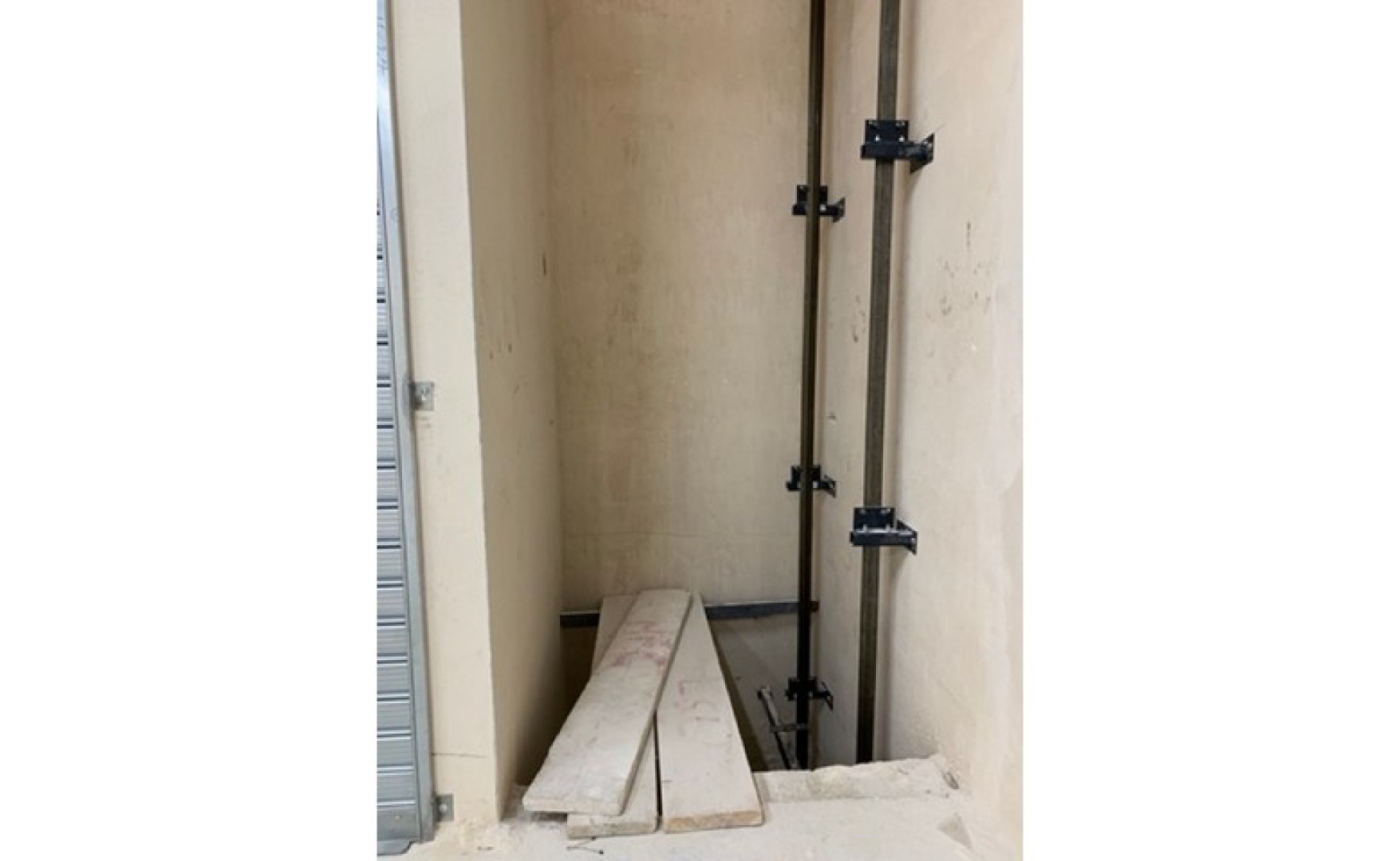 Estate agents Malta: New Qormi Commercial Block including Office and Warehouse