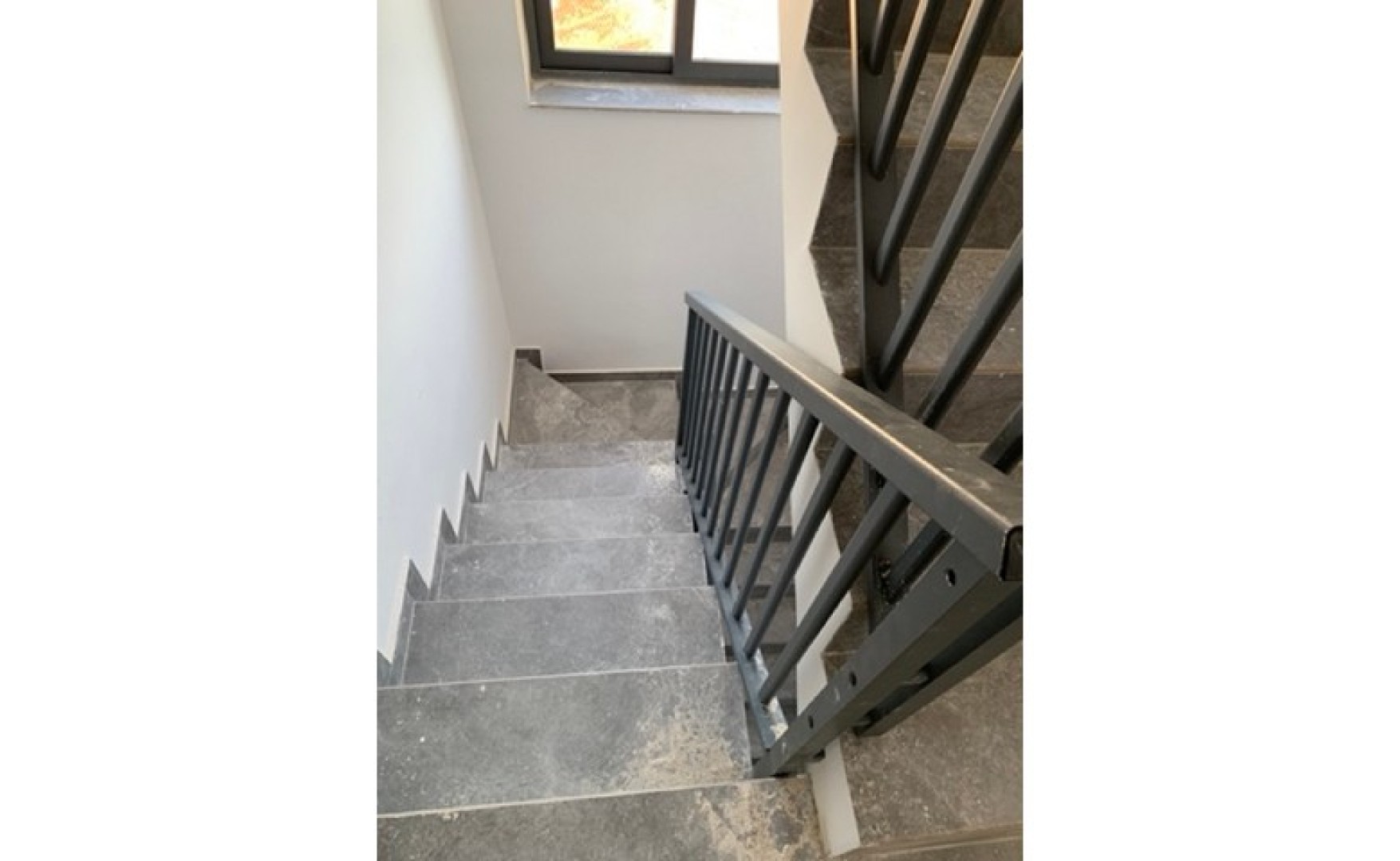 Estate agents Malta: New Qormi Commercial Block including Office and Warehouse