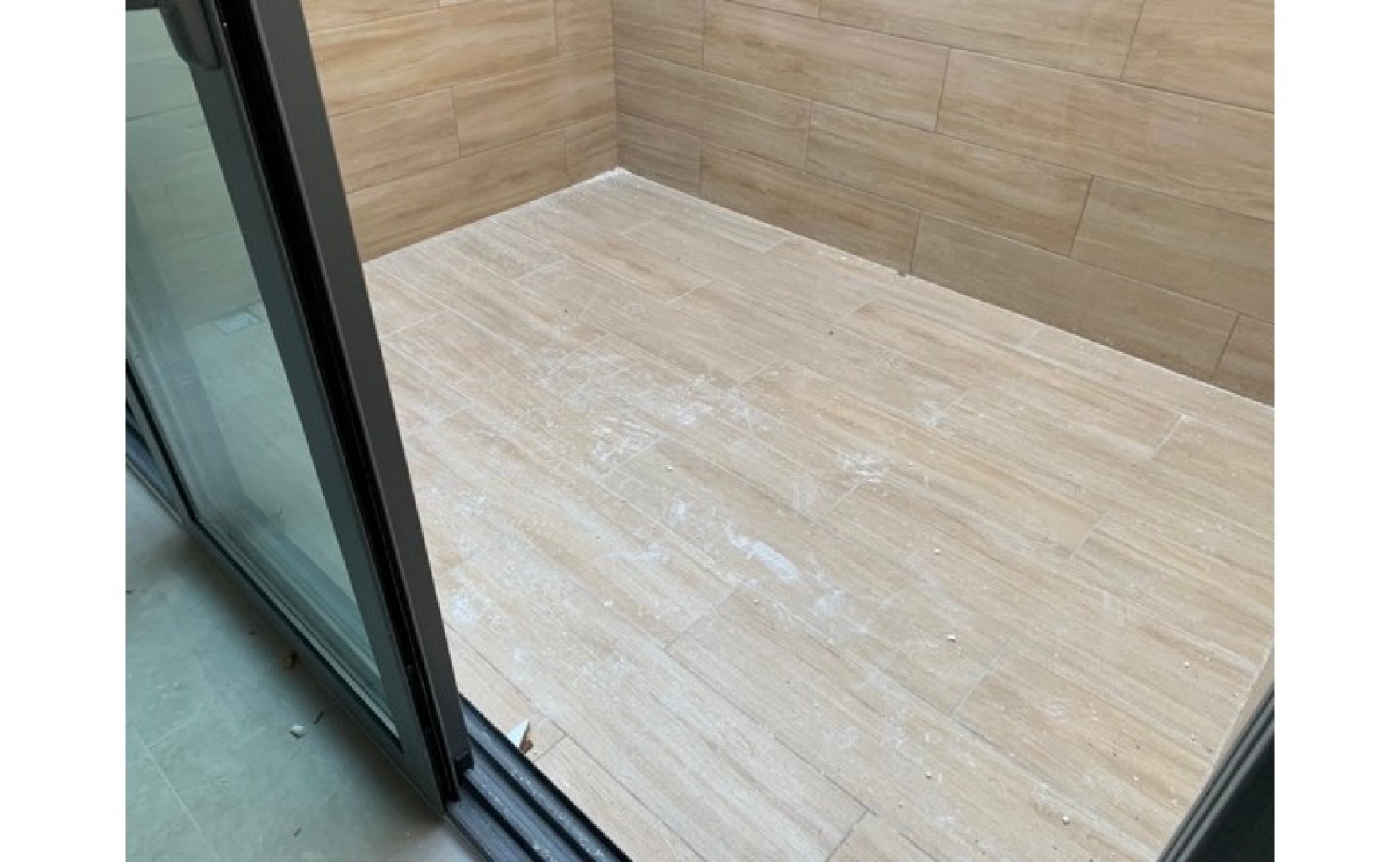 Estate agents Malta: New Qormi Commercial Block including Office and Warehouse