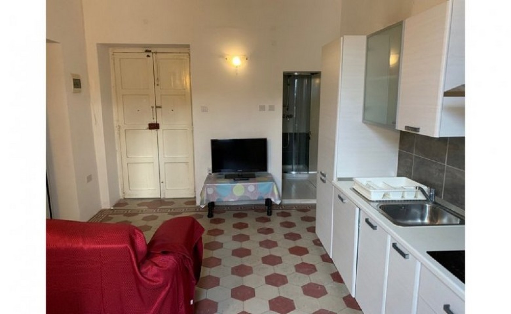 Estate agents Malta: x18 one bedroom apartments for rent in Valletta