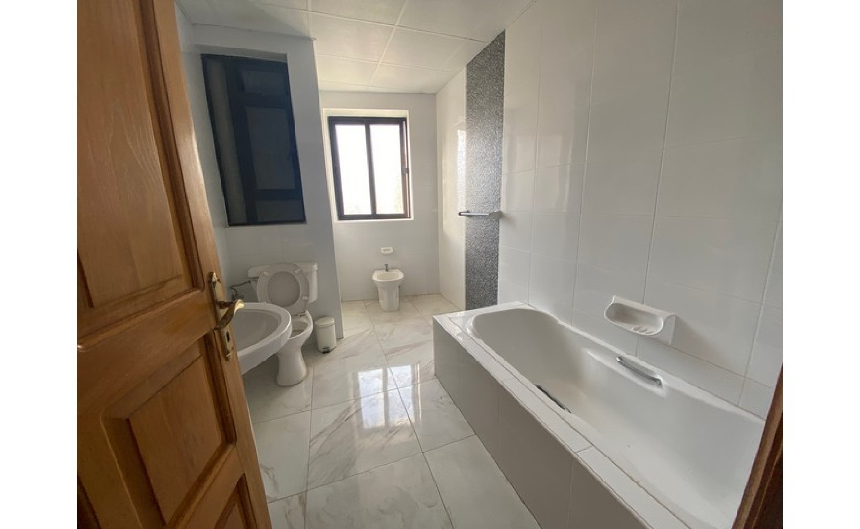 Office space for rent in Sliema that consists of 400 sqm