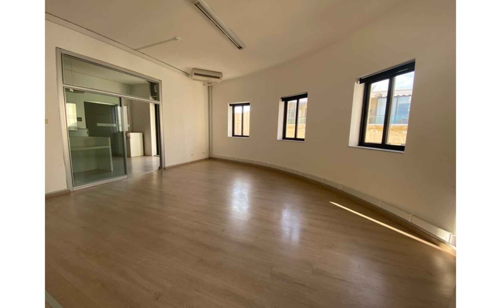 Office space for rent in Sliema that consists of 400 sqm
