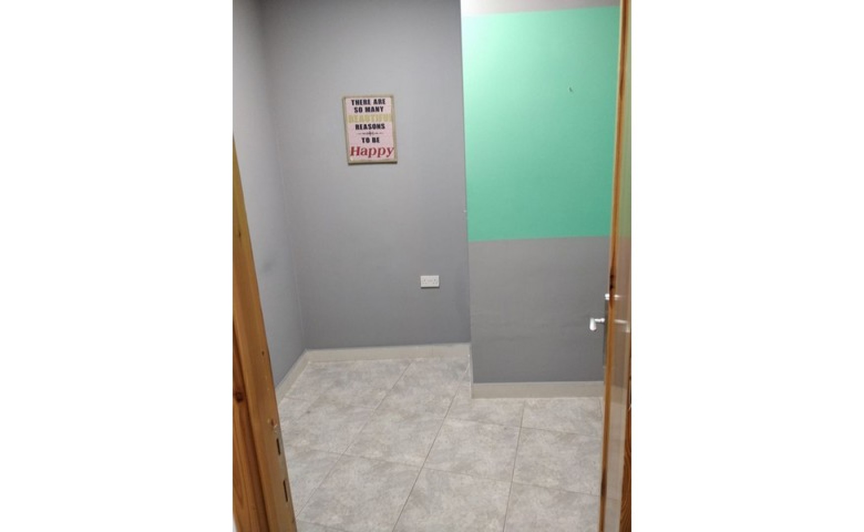Shops for rent in Malta: Mosta commercial premises in a prime area