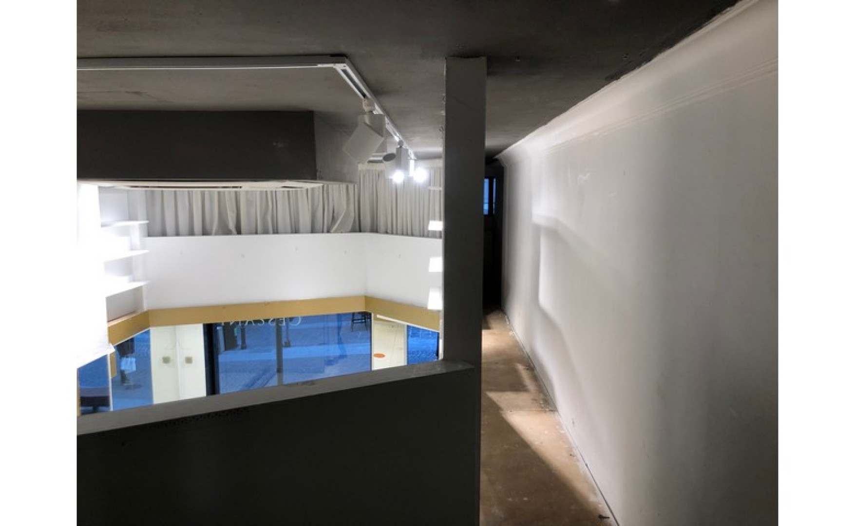 Shop to let Malta: Sliema 36sqm commercial premises for rent in Bisazza street