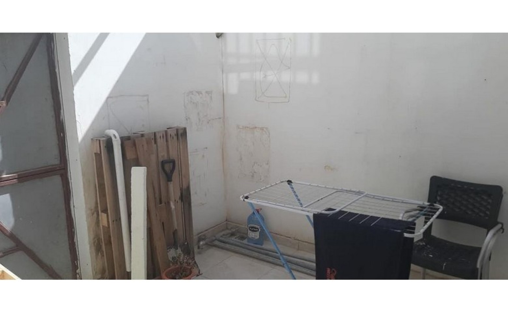 Shops for rent in Malta: 85sqm premises for rent in San Gwann
