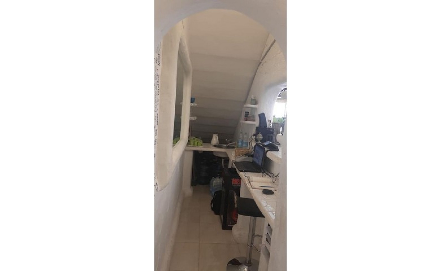 Shops for rent in Malta: 85sqm premises for rent in San Gwann