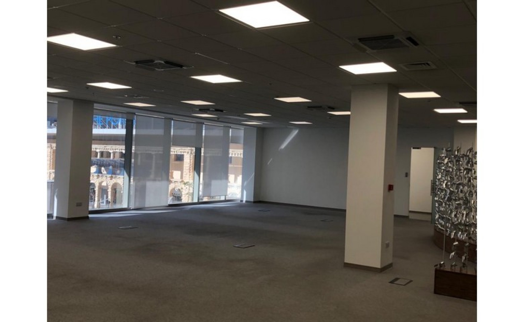 762 sqm commercial premises to let in Sliema