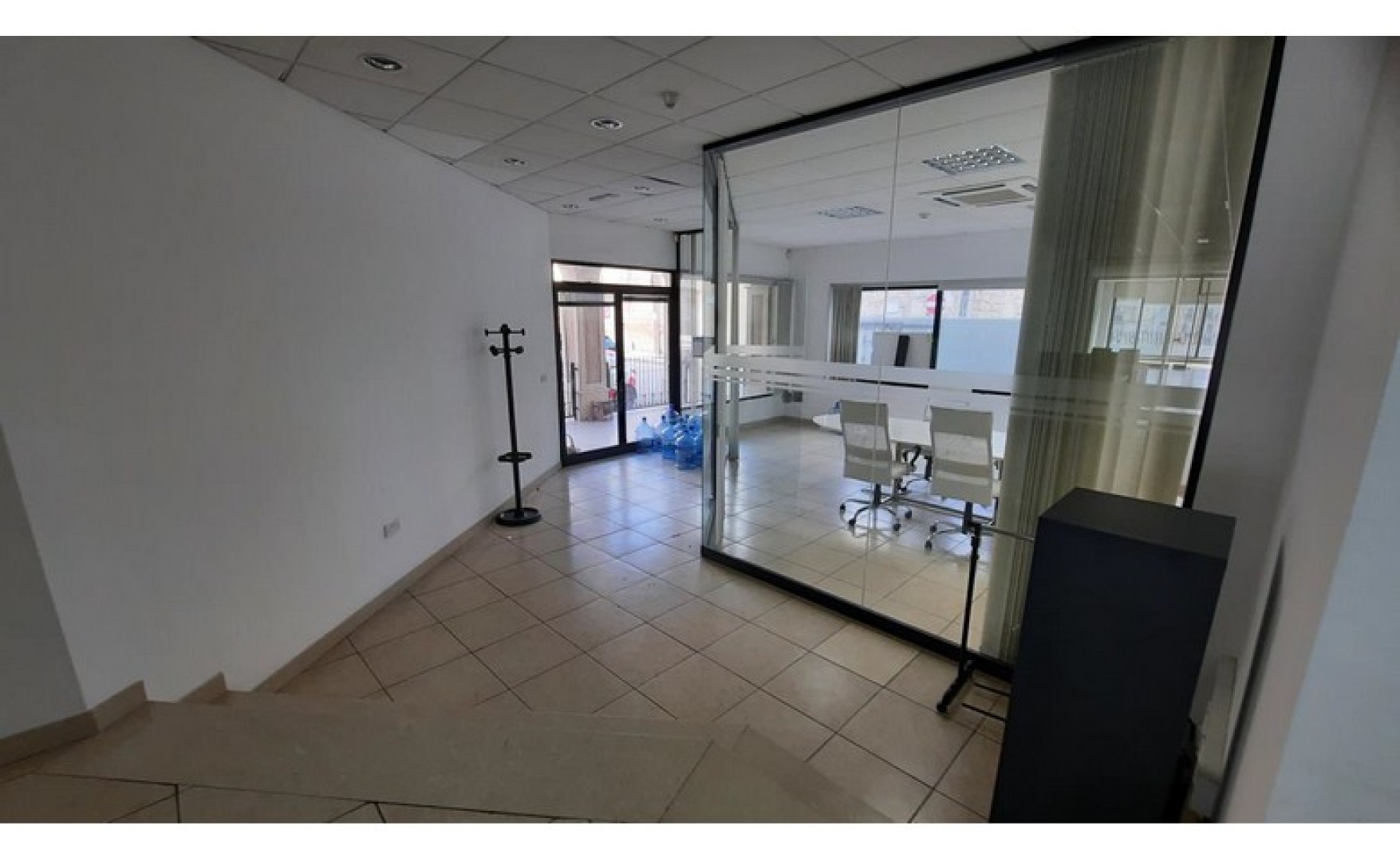 Office for rent in St Julians that consists of 220sqm