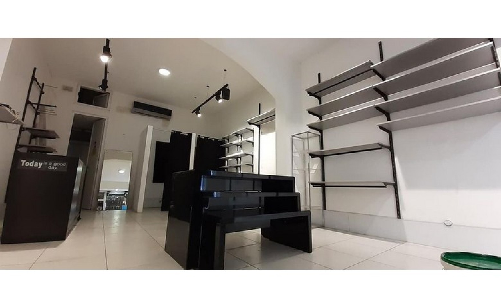 Shops to let in Malta: San Gwann 35sqm shop for rent