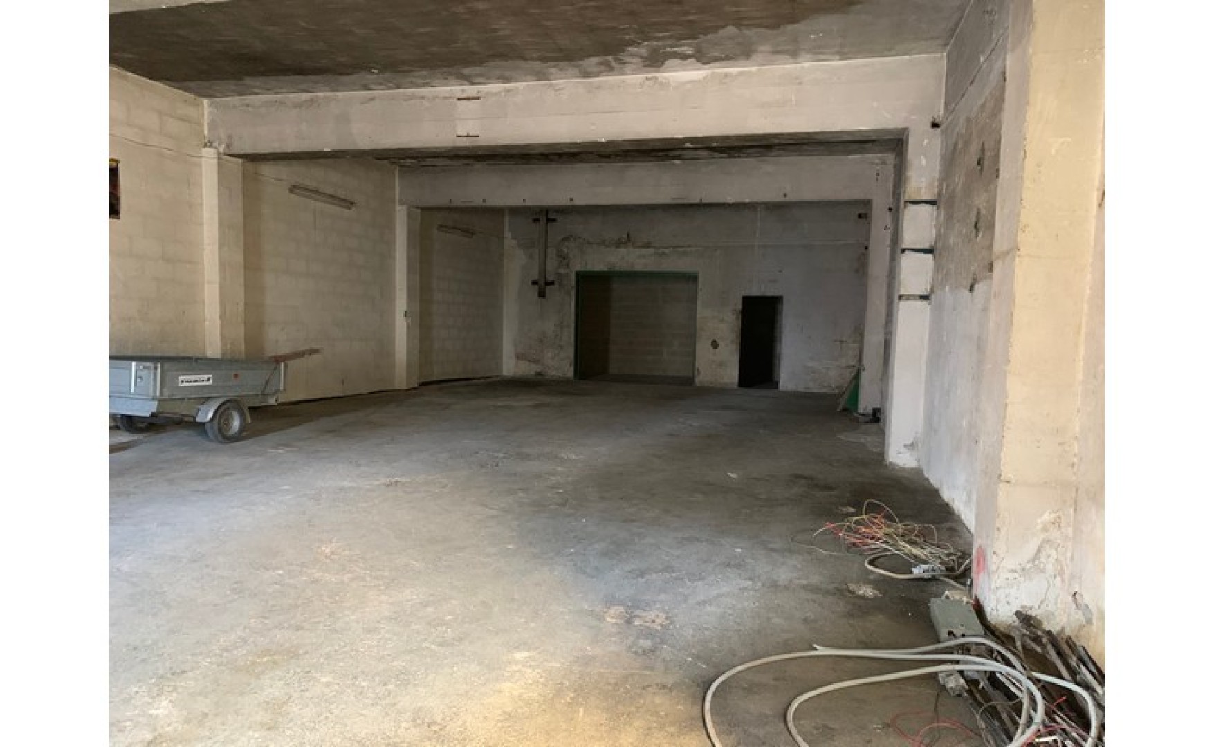 Malta real estate: Naxxar warehouse for rent with an area of 350sqm