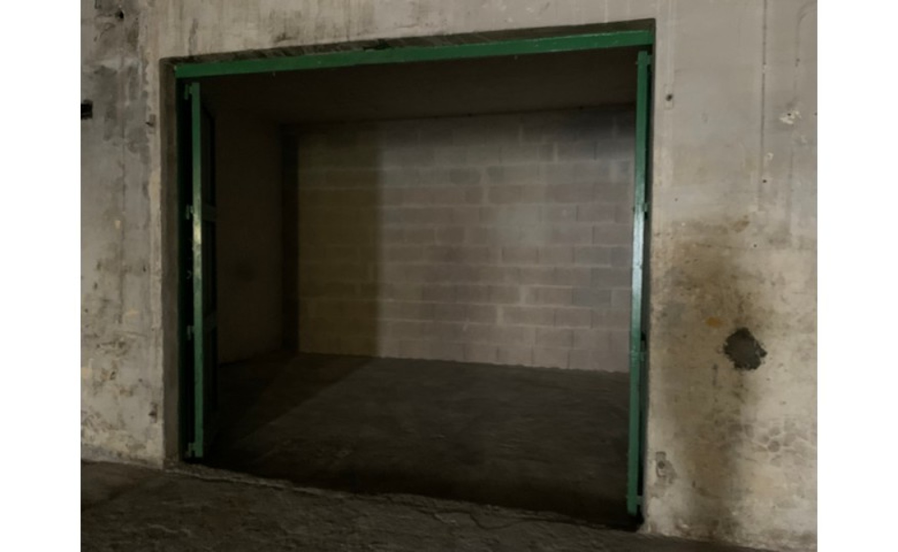 Malta real estate: Naxxar warehouse for rent with an area of 350sqm