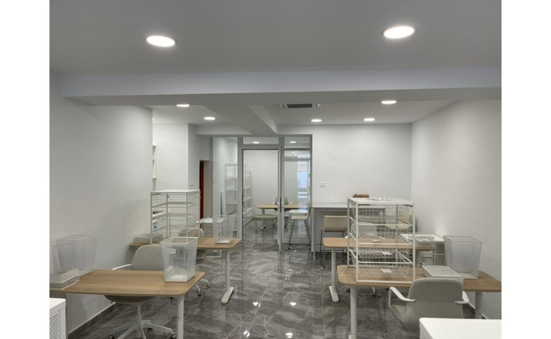 Office to let in Malta: 100sqm commercial premises for rent in Gzira