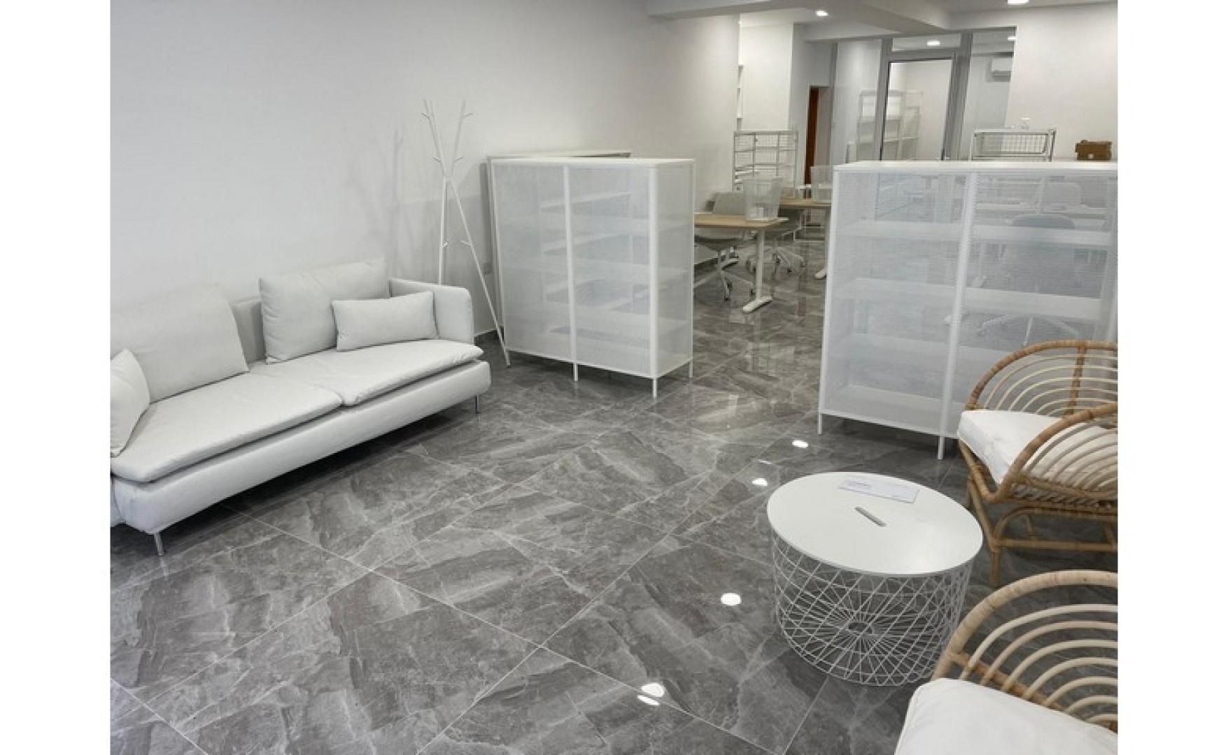 Office to let in Malta: 100sqm commercial premises for rent in Gzira