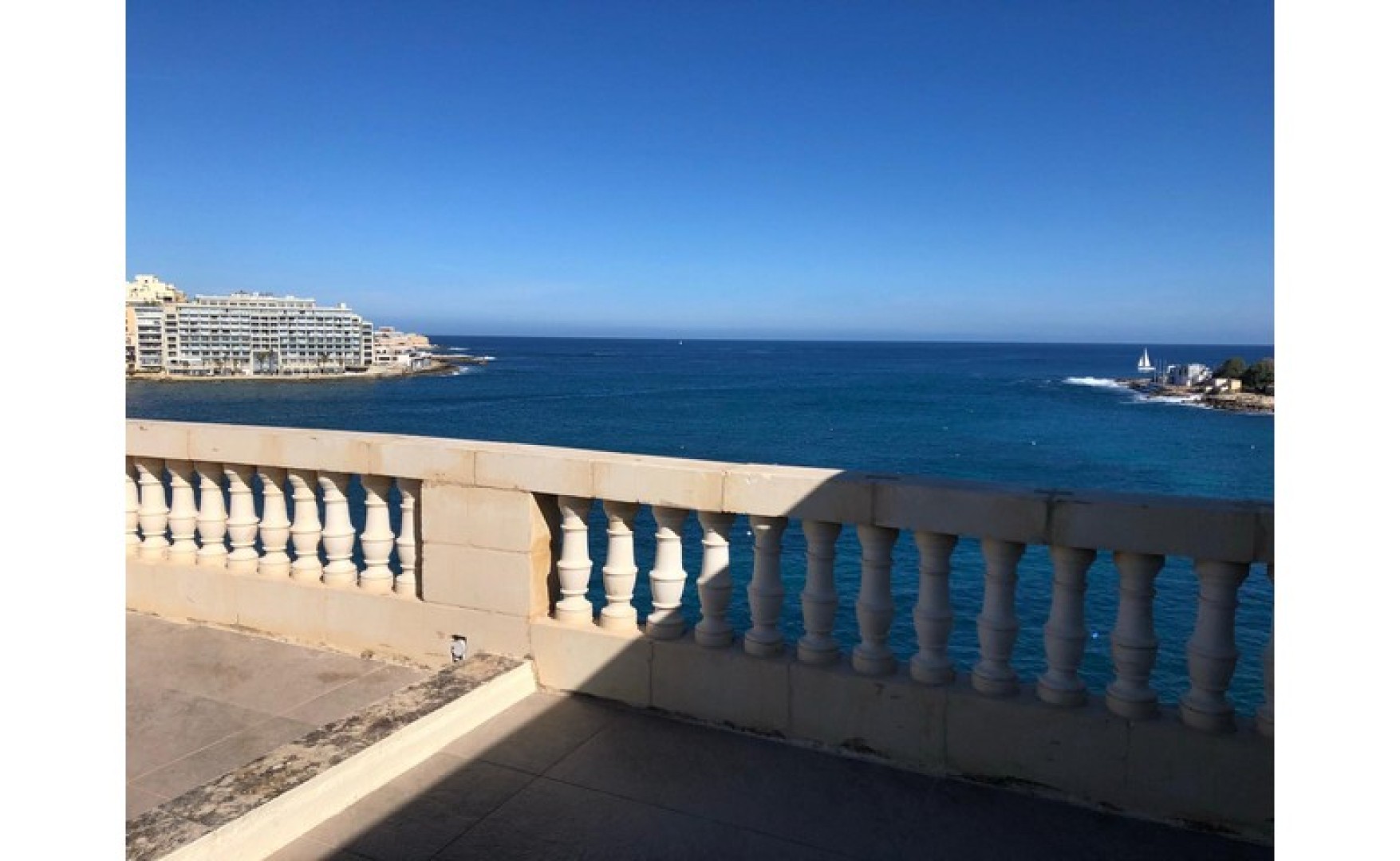 Restaurants for Rent in Malta: Stunning Duplex Restaurant with 2 terraces, amazing Seaviews Ideal for big spenders