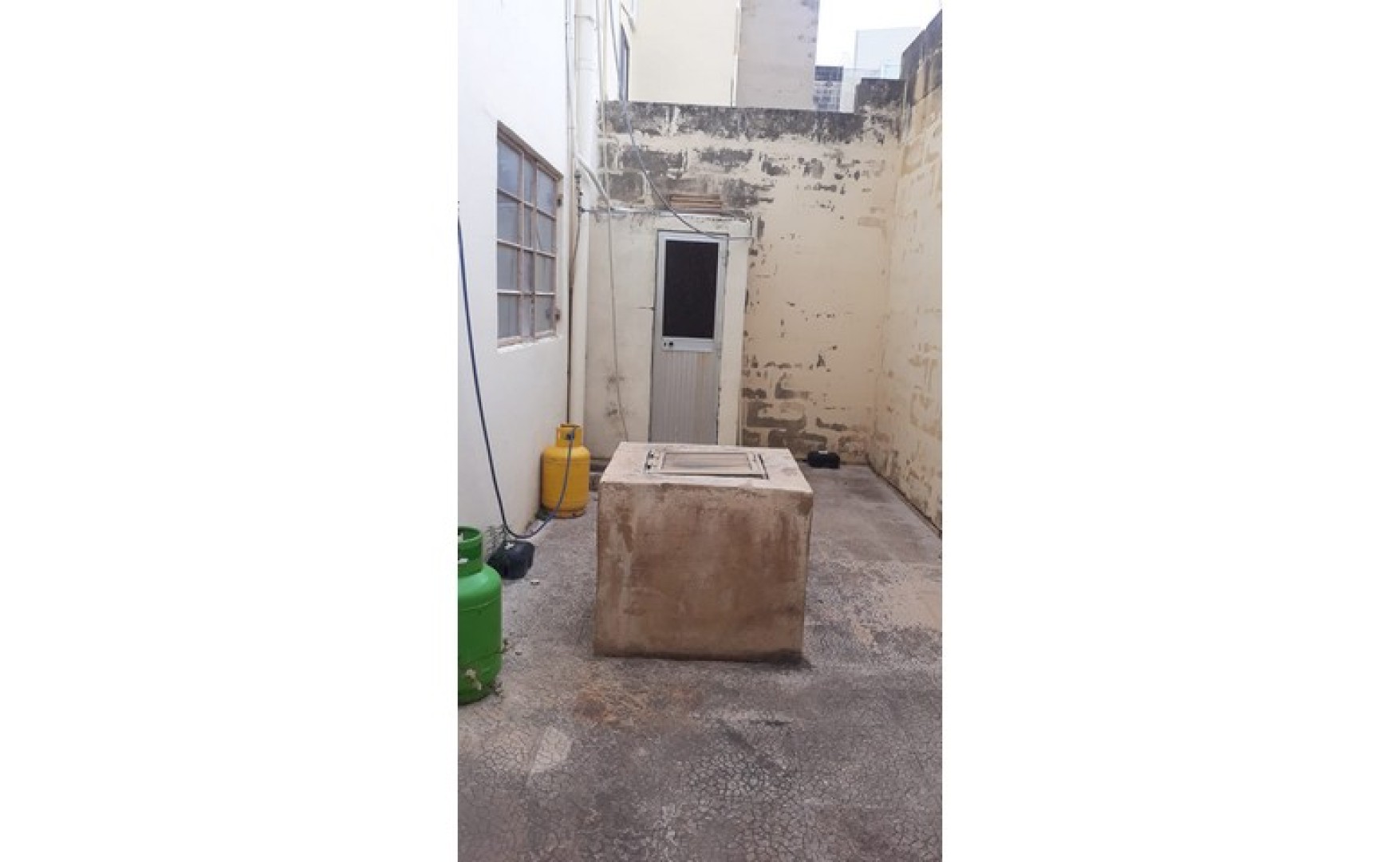 Malta real estate: Birkirkara warehouse for rent with an area of 177sqm