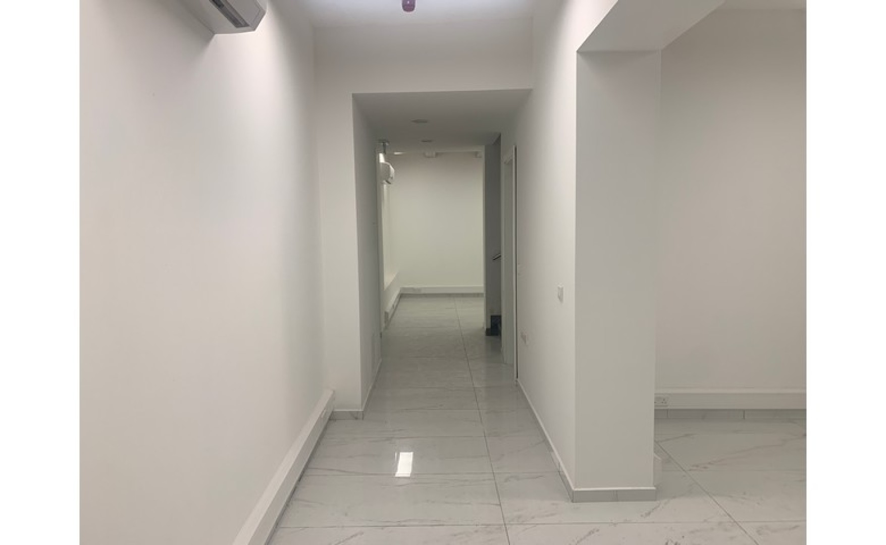 Office / shop in Valletta with an area of 175sqm