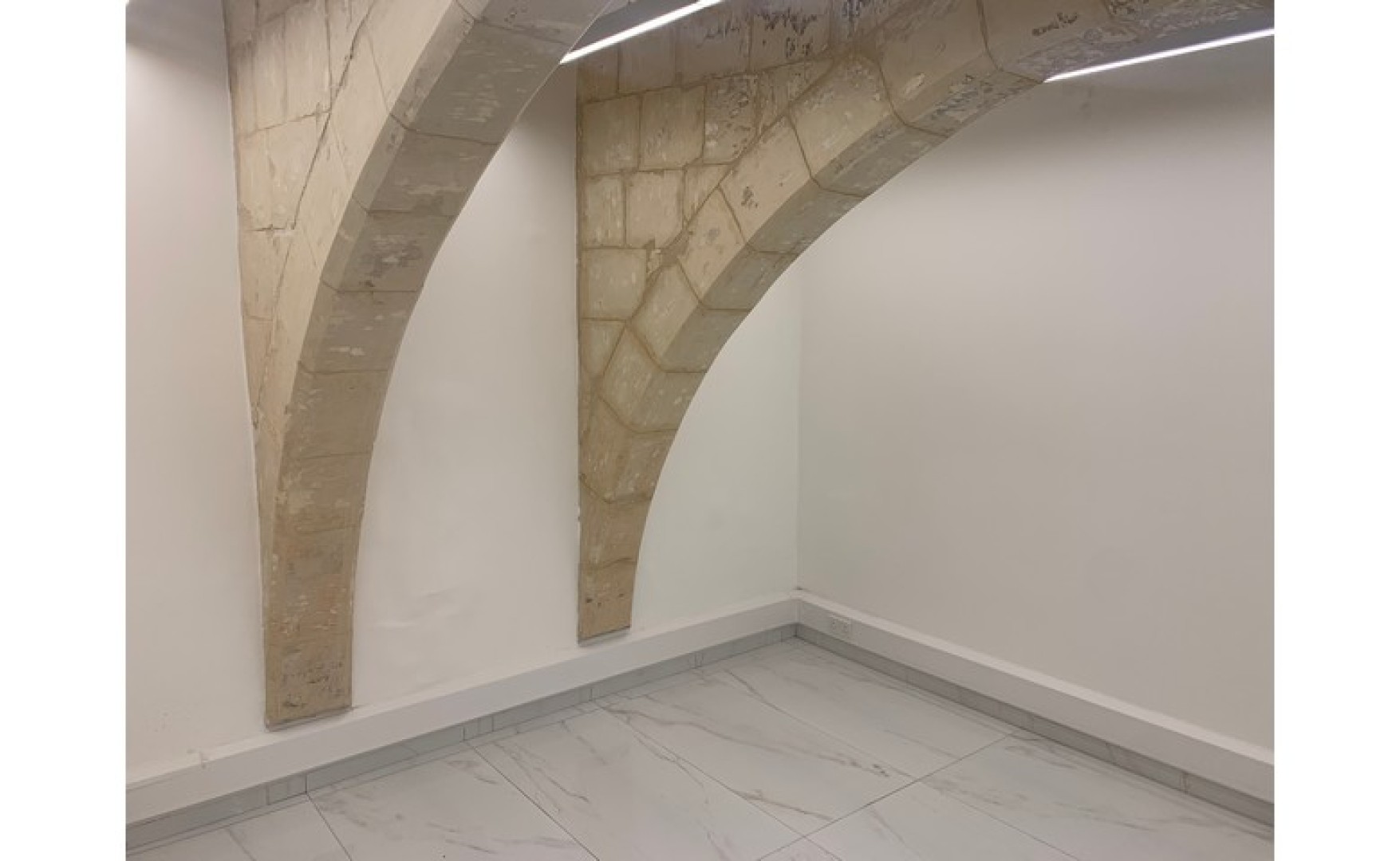 Office / shop in Valletta with an area of 175sqm