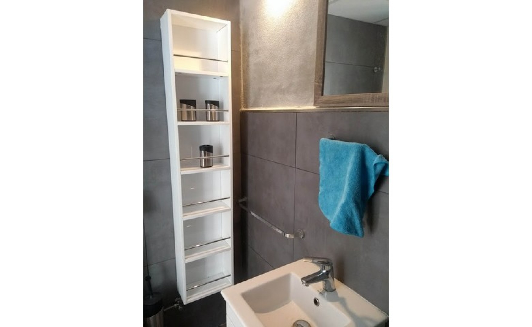 Office to let Malta: Pieta penthouse office for rent with an area of 40sqm