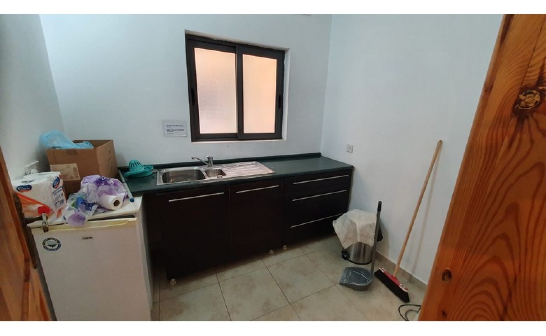 Office to let Malta: Ta' Xbiex 90sqm office for rent