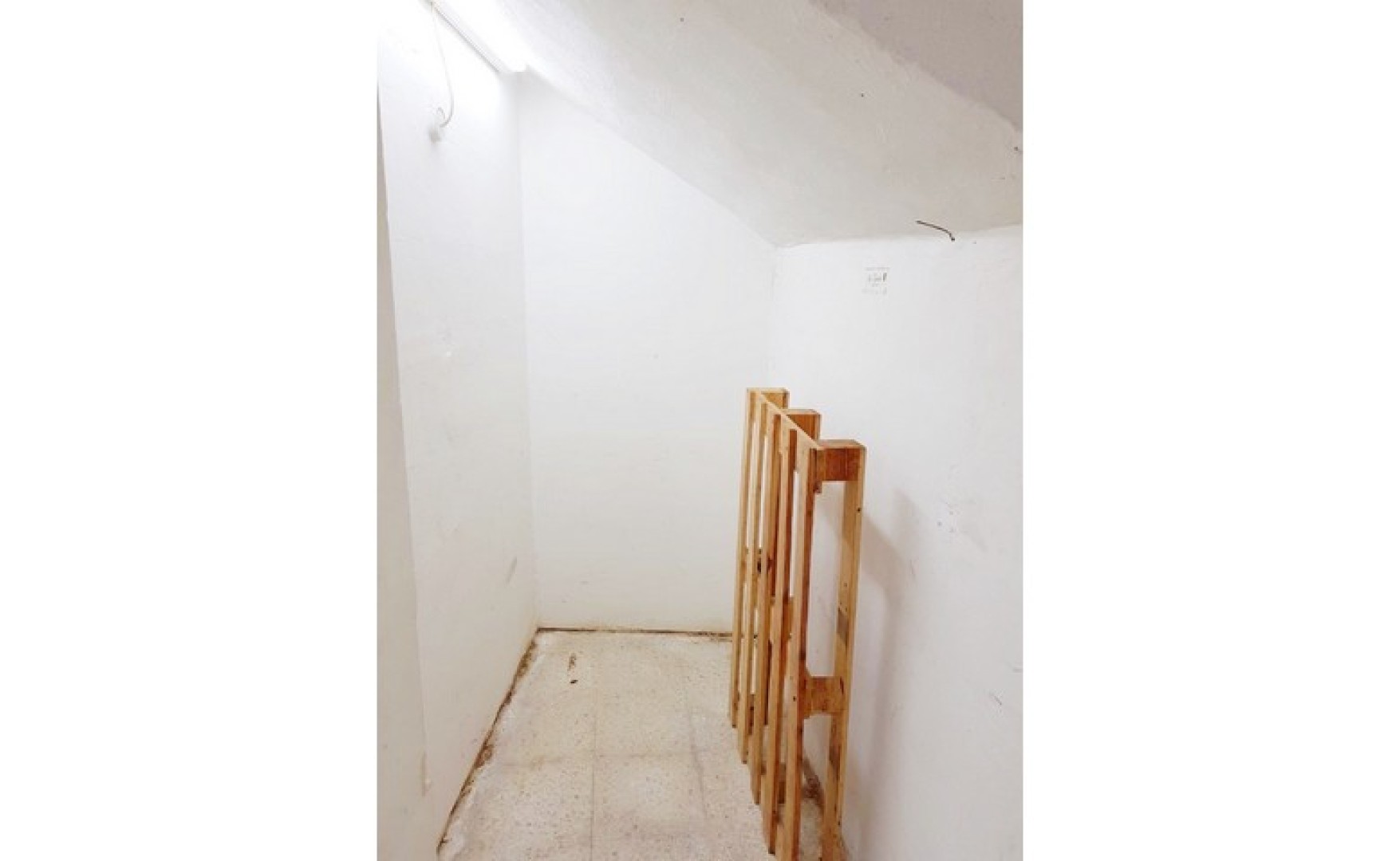Real estate Malta: Msida 120sqm warehouse / office for Rent