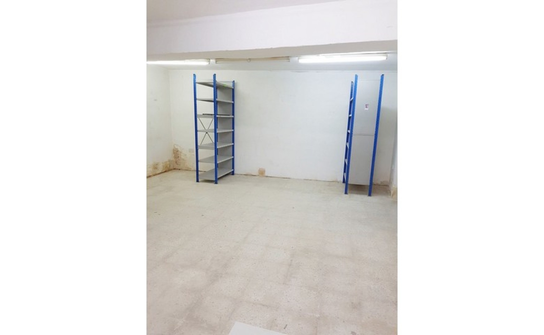 Real estate Malta: Msida 120sqm warehouse / office for Rent