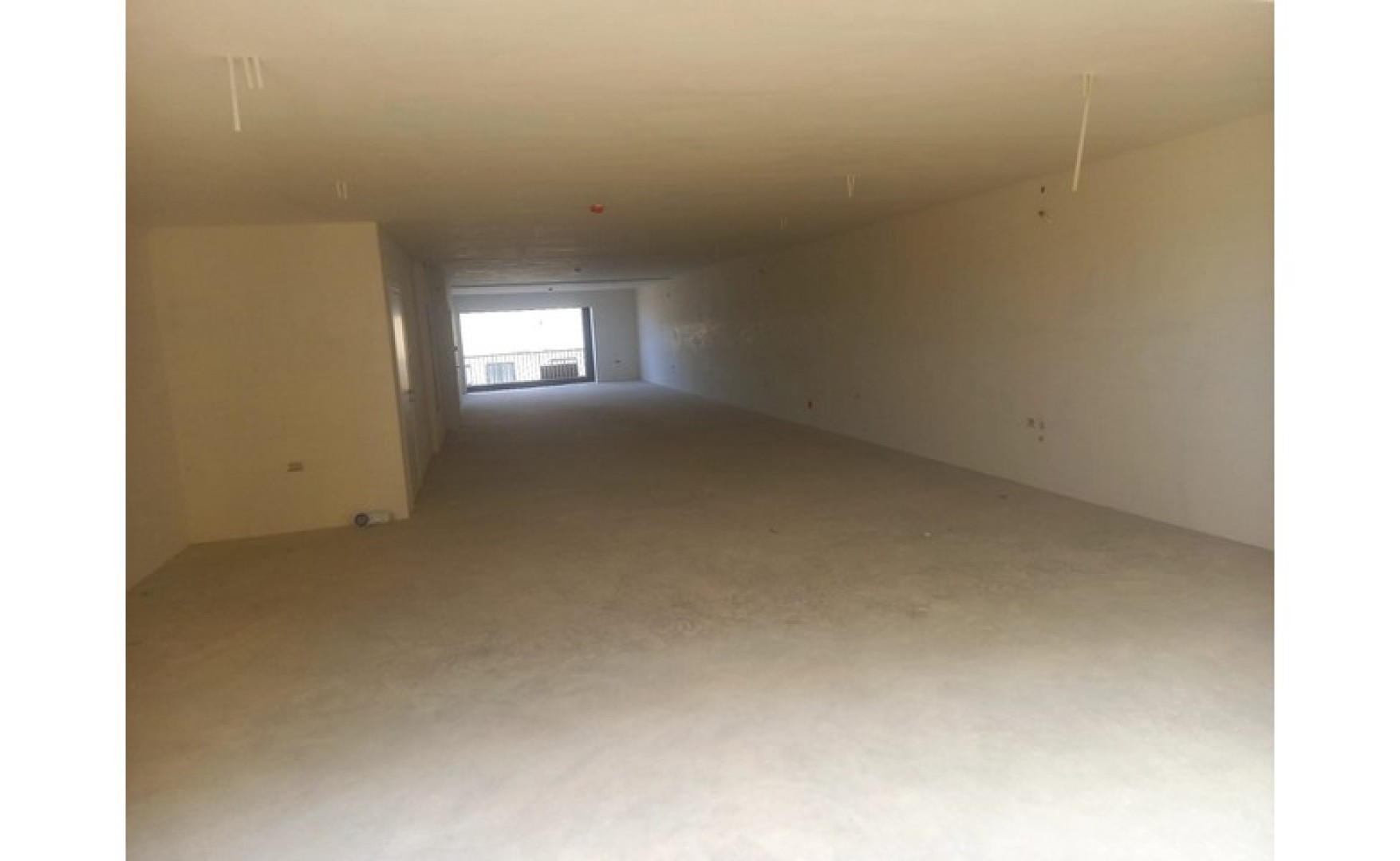 Shops for rent in Malta: Mosta 340sqm commercial premises to let