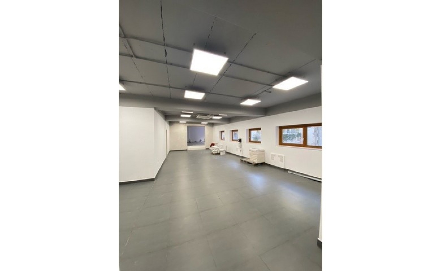Office for rent in Malta: Sliema 220sqm commercial premises for rent
