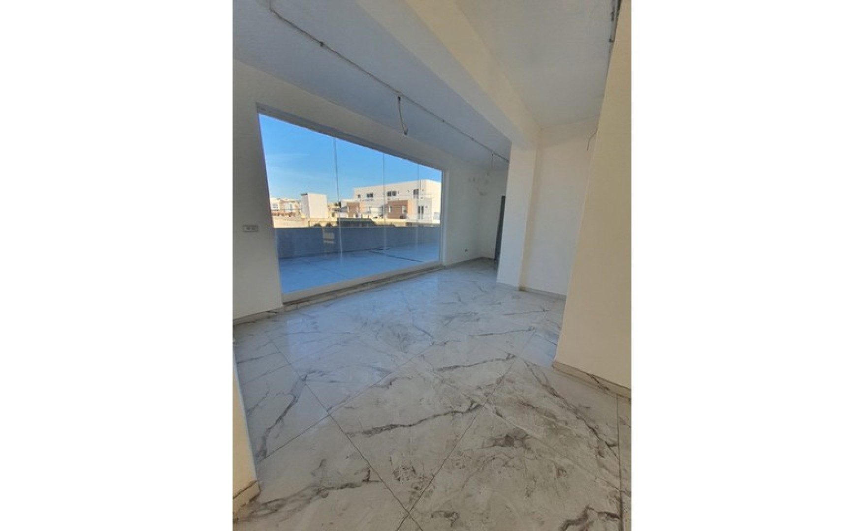 Offices in Malta: Marsa selection of offices to let in a 1500sqm block