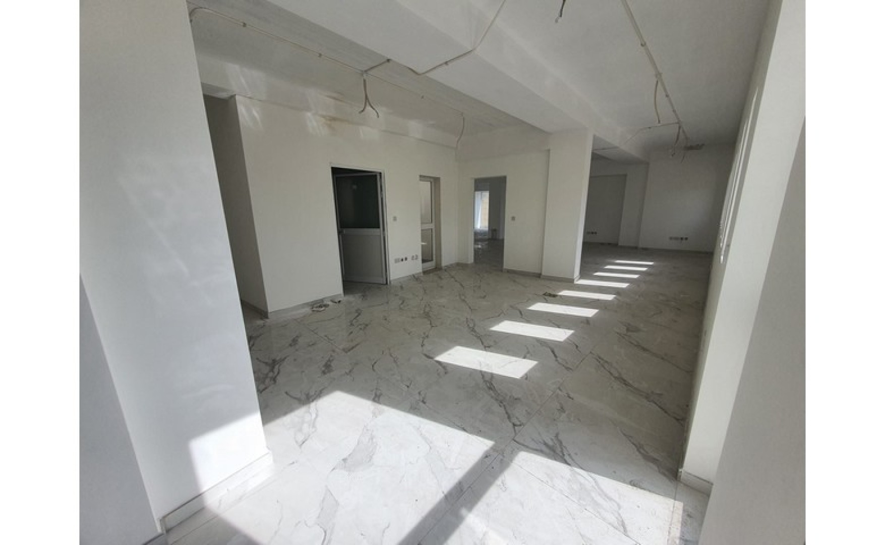 Offices to let Malta: Selection of offices to let in a 1500sqm block in Marsa