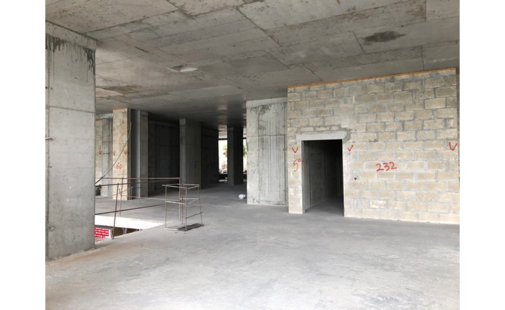 Shop for rent that consists of 600 sqm on the Sliema seafront