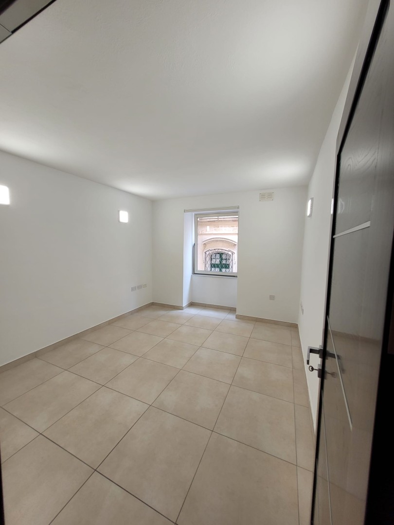 High Class Office in Valletta